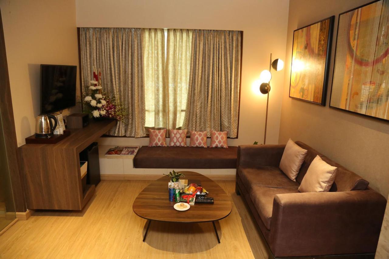 The Regenza By Tunga Hotel Nova Bombaim Exterior foto