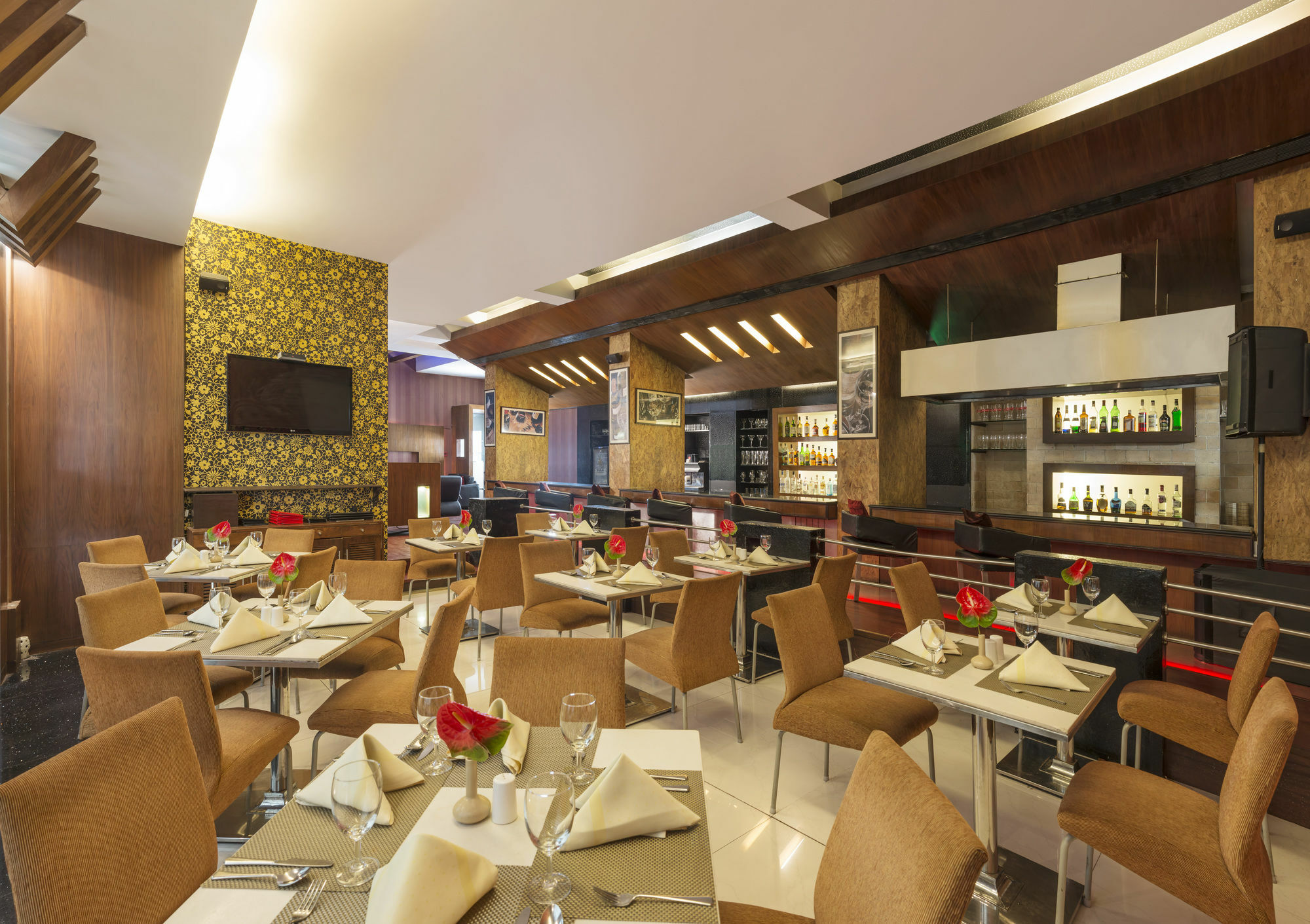 The Regenza By Tunga Hotel Nova Bombaim Exterior foto